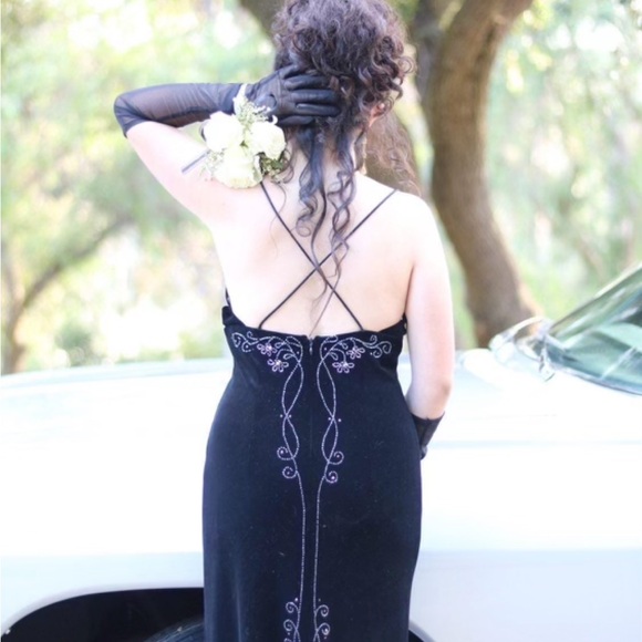 Black hand beaded vintage y2k prom, hoco, upscale maxi dress - Picture 6 of 6